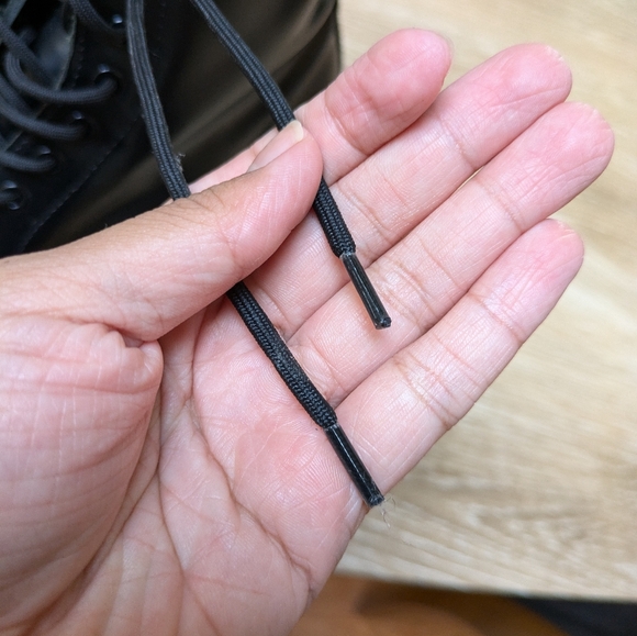 1460 Doc Martens Women's Boots Size 9 - Picture 3 of 10